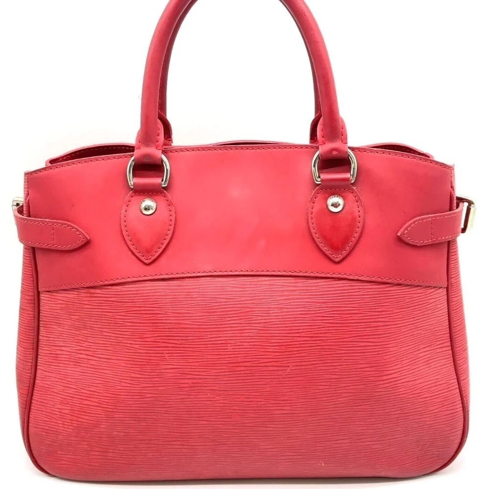 Louis Vuitton Epi Red Passy PM Hand Bag